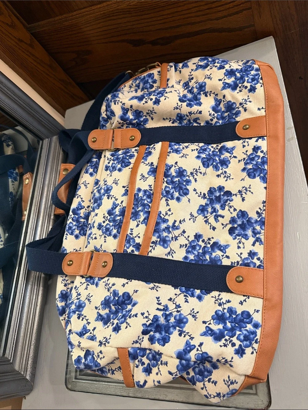Mossimo Supply Co Blue Toile Floral Canvas Duffel Bag Tote with Tan Trim - Picture 3 of 7